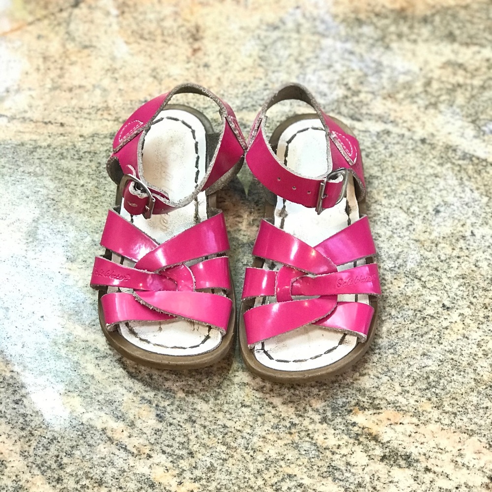 Salt waters sandal toddler size 6